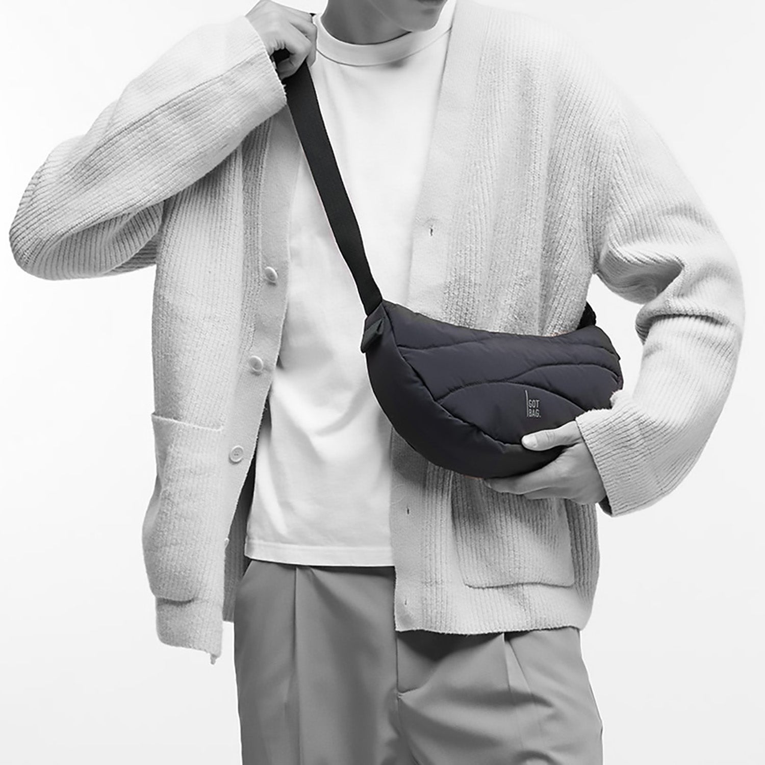 Wavy Puffer Moon Bag