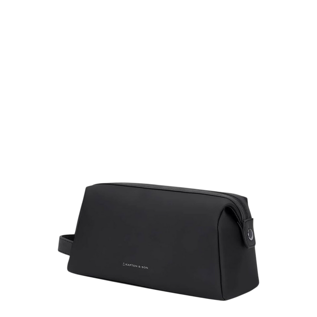 Lieblingstasche Kapten & Son Windsor black water-repellent tech toiletry bag with zipper closure