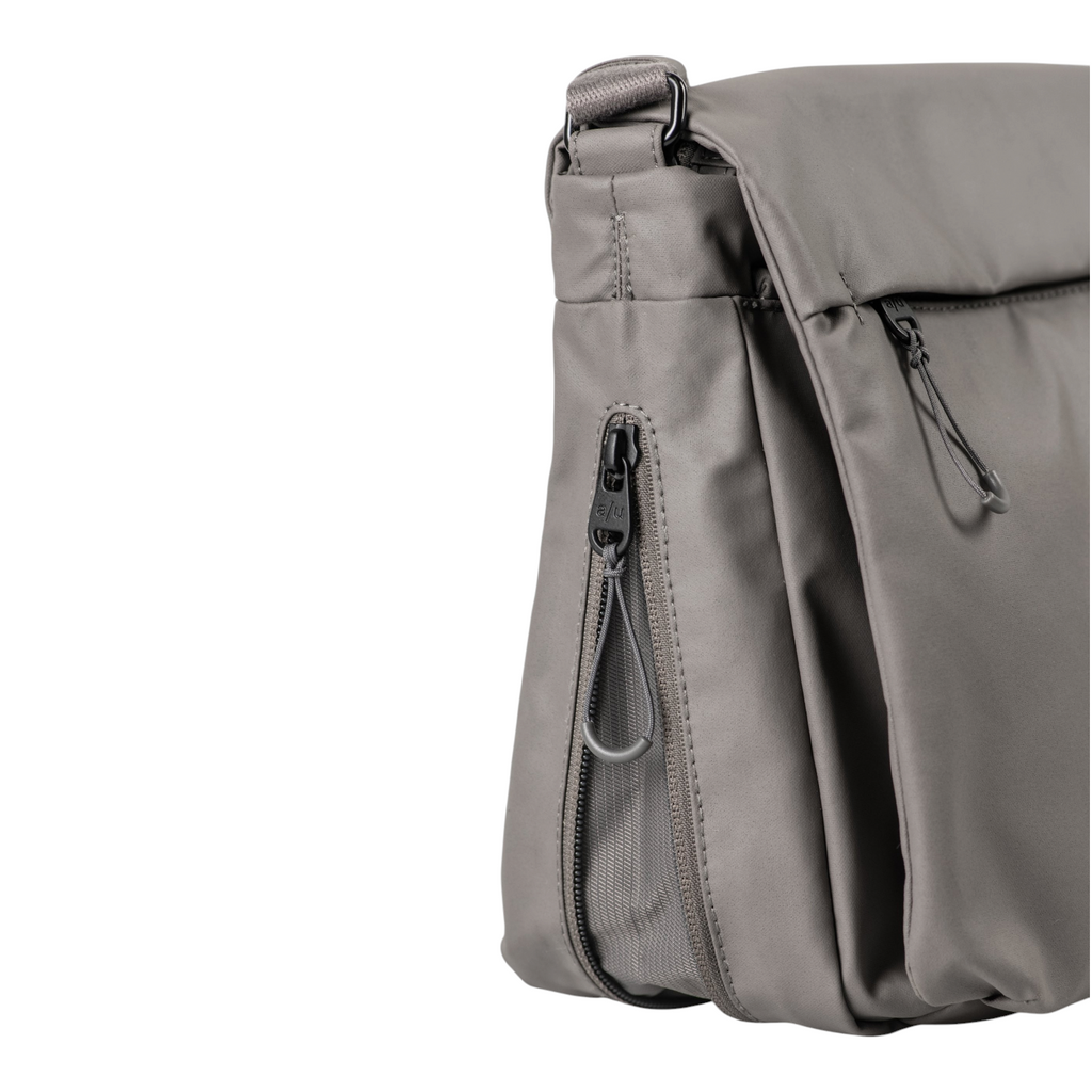Lieblingstasche Aoki RE lite grey crossbody bag with side zipper detail and adjustable strap