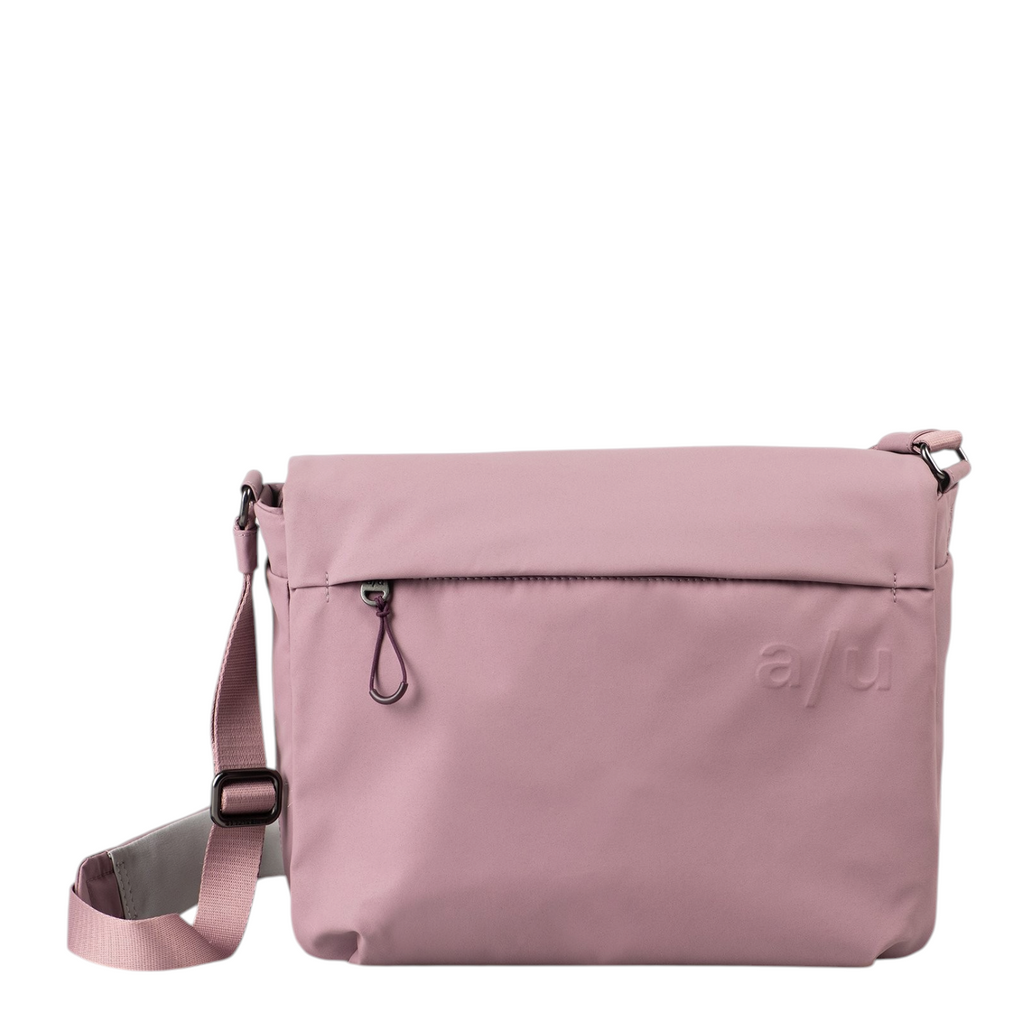 Lieblingstasche Aoki RE lite dusty pink crossbody bag with adjustable strap and front zipper pocket