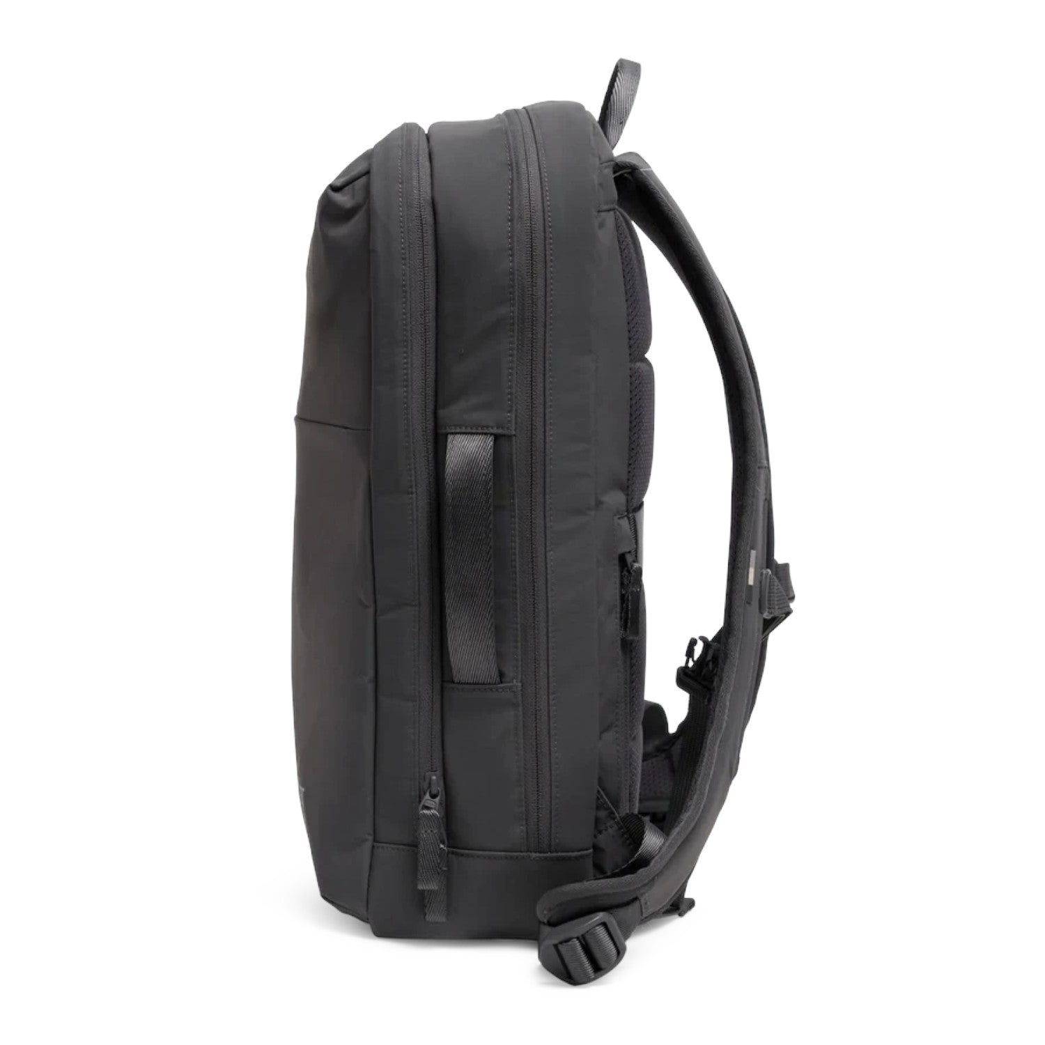 Lieblingstasche Commuter Pack in black, side view showing padded straps and carry handle for professional travel.