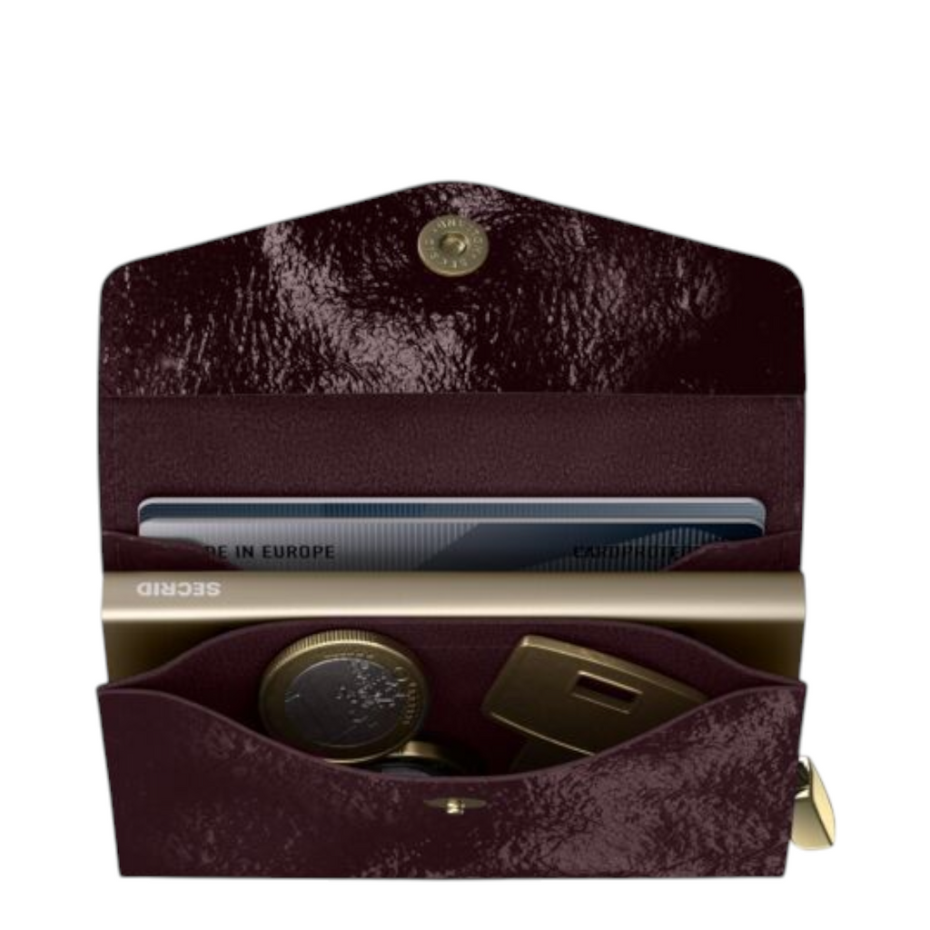Lieblingstasche Envelope Premium Naplak wallet in dark burgundy patent leather with card and coin storage