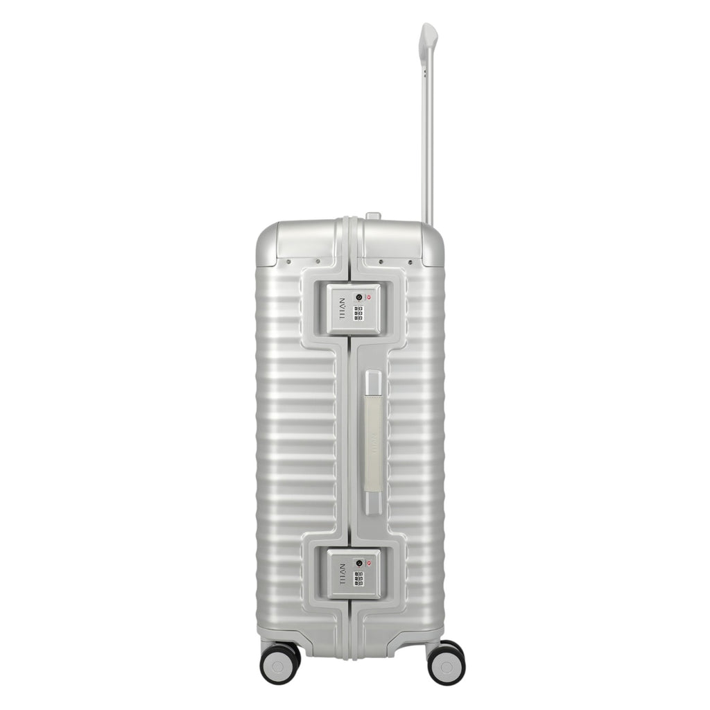 Lieblingstasche Eternity 4W Trolley L, silver aluminum suitcase with TSA lock and telescopic handle, ideal for long trips.