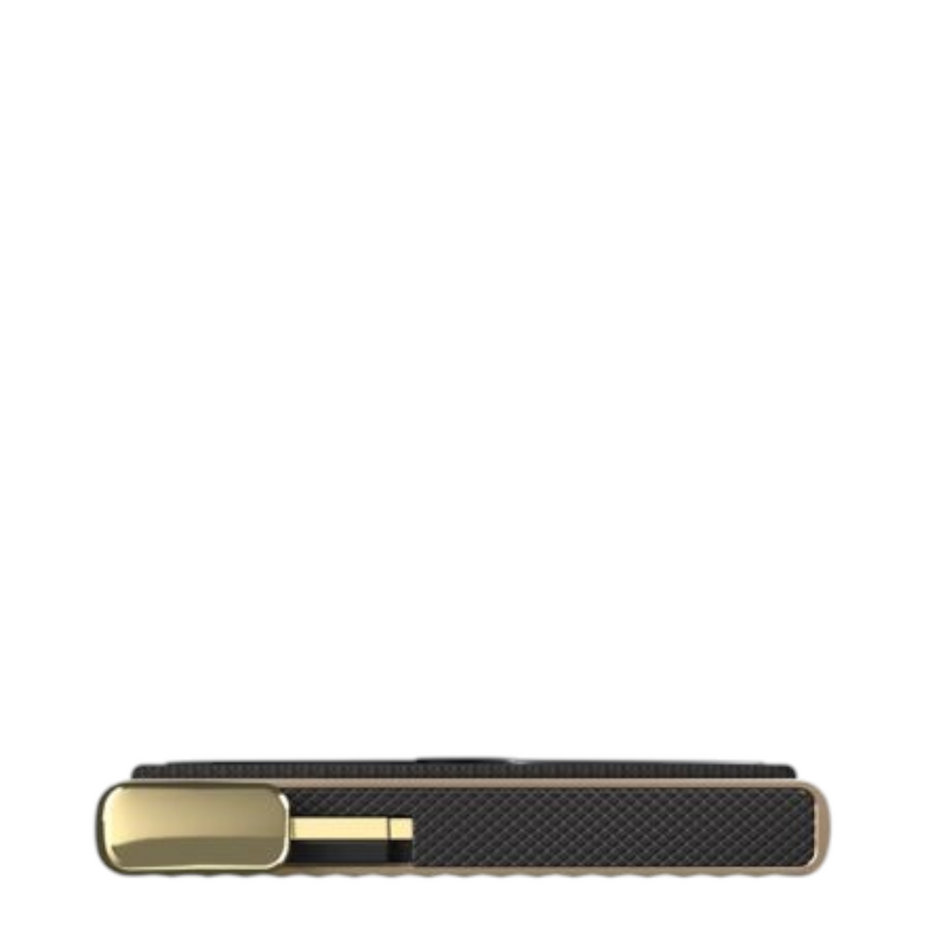 Lieblingstasche Cardprotector for Magsafe Premium Fluted in black with gold metallic accents and textured finish