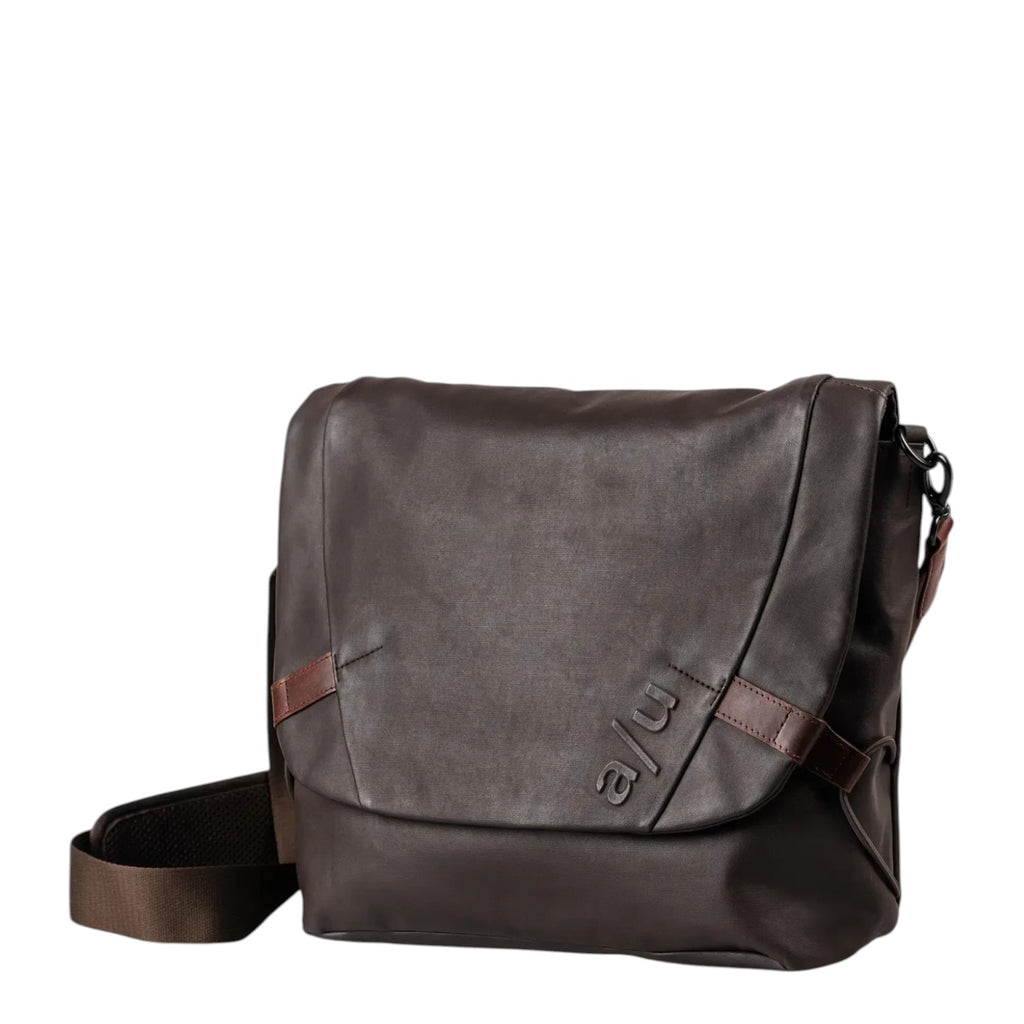 Lieblingstasche Matsumoto dark brown leather messenger bag with flap closure and adjustable shoulder strap