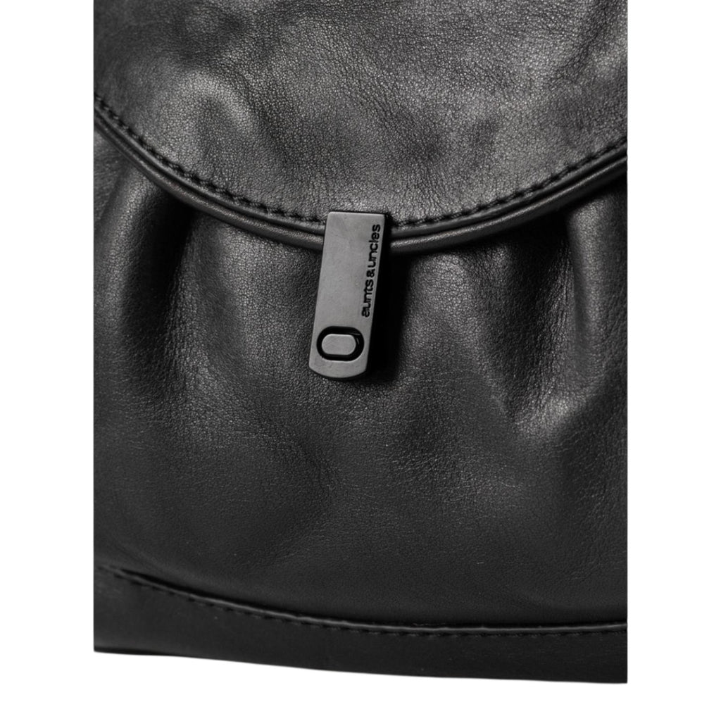 Lieblingstasche Mrs. Cannoli black leather handbag with a metallic branded clasp detail