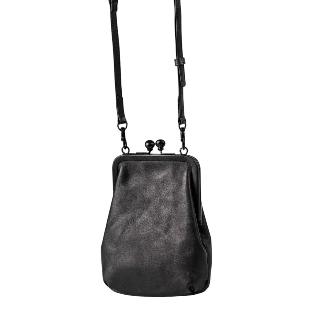 Lieblingstasche Mrs. Sugar Pop vintage black leather handbag with clip clasp and adjustable shoulder strap