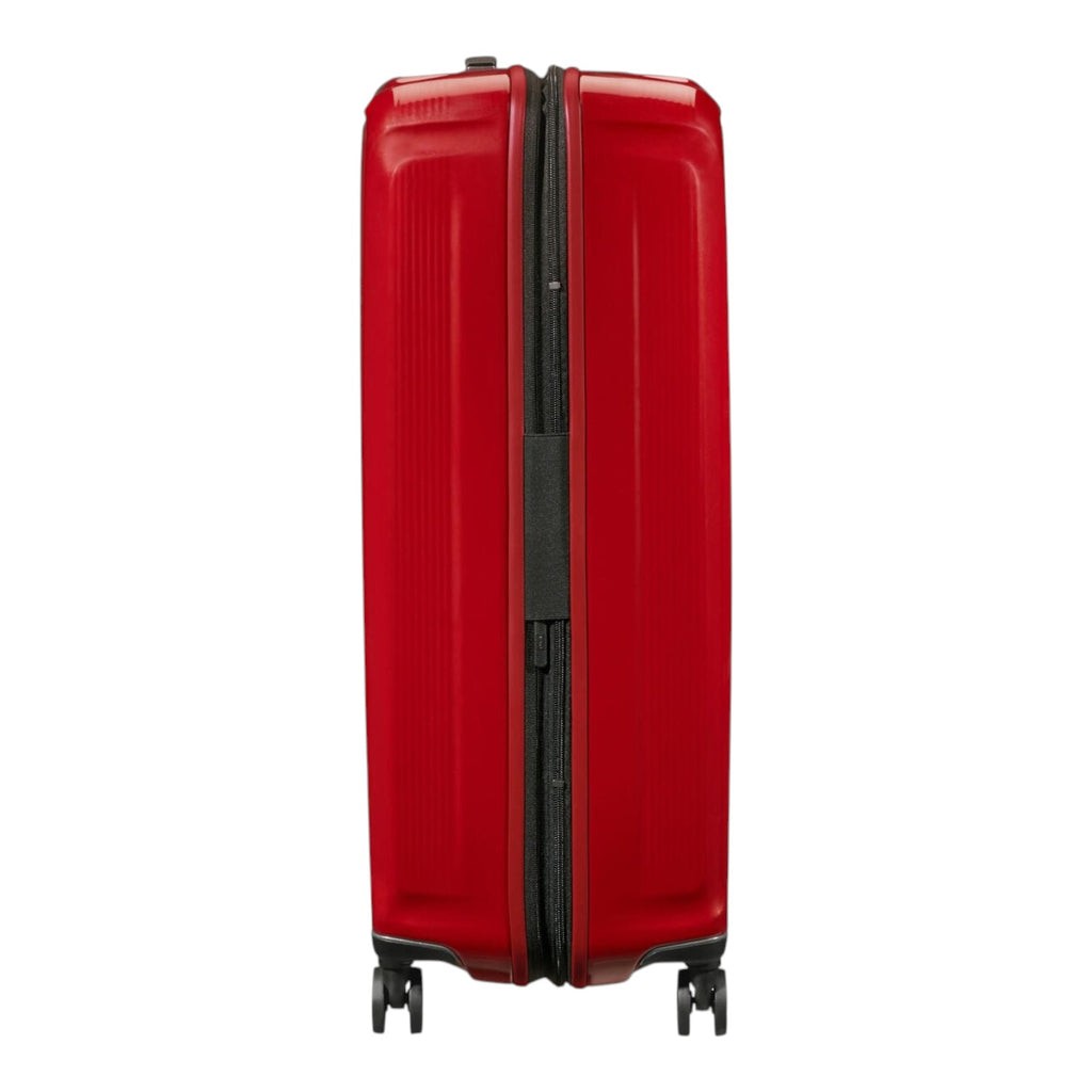 Lieblingstasche NUON Spinner 75/28 red hard shell suitcase side view with black wheels and zipper
