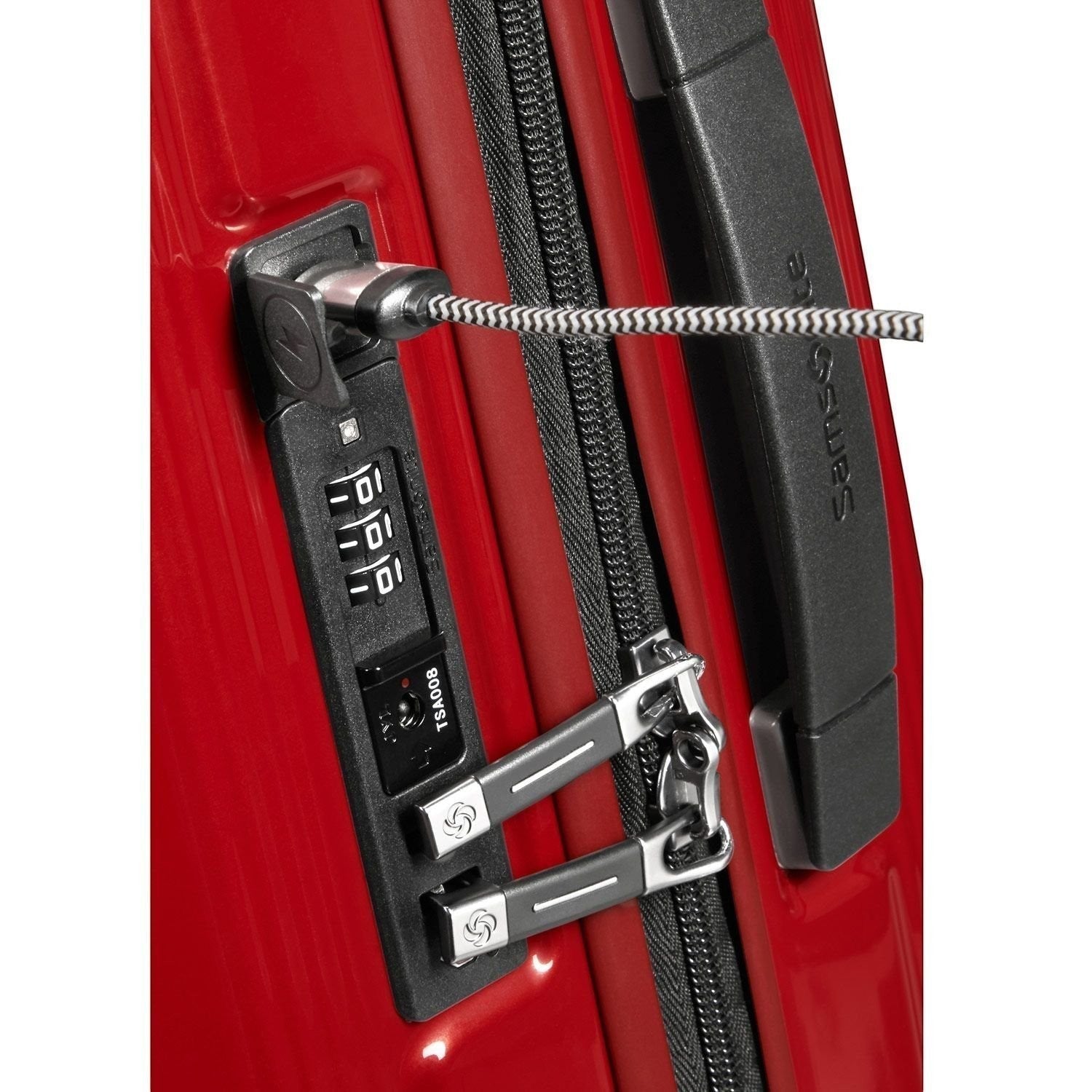 Lieblingstasche NUON Spinner 55/20 Exp red suitcase featuring a TSA combination lock and integrated USB charging port