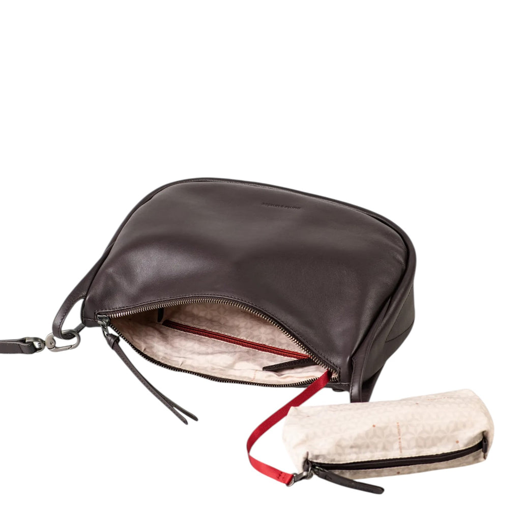 Lieblingstasche Raven dark brown leather shoulder bag with an open interior and a matching patterned pouch