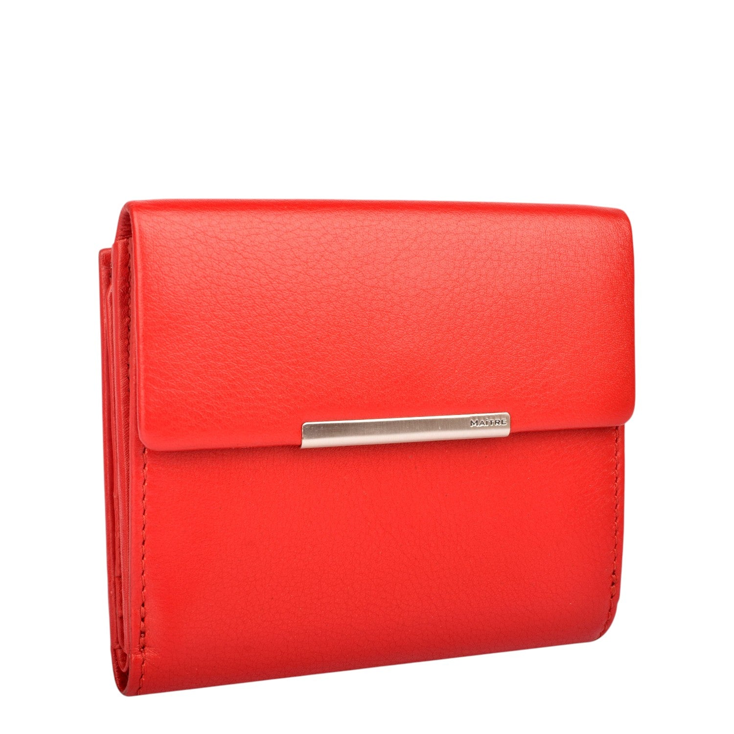 Lieblingstasche red leather tri-fold wallet with silver bar accent and embossed logo.