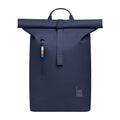 Lieblingstasche Rolltop Lite 2.0 navy blue backpack with rolltop closure and front zip pocket with colorful pull.