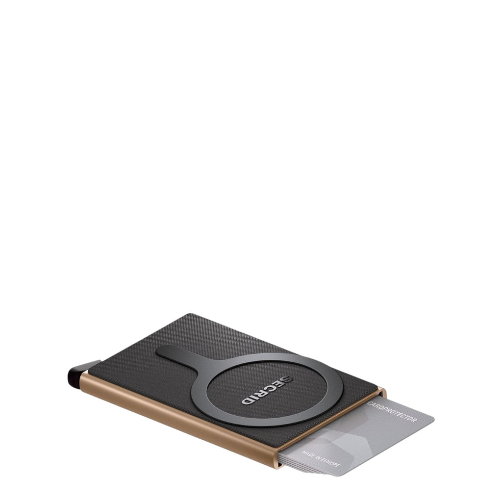Lieblingstasche Secrid Cardprotector for MagSafe in bronze and black with card sliding out for RFID protection