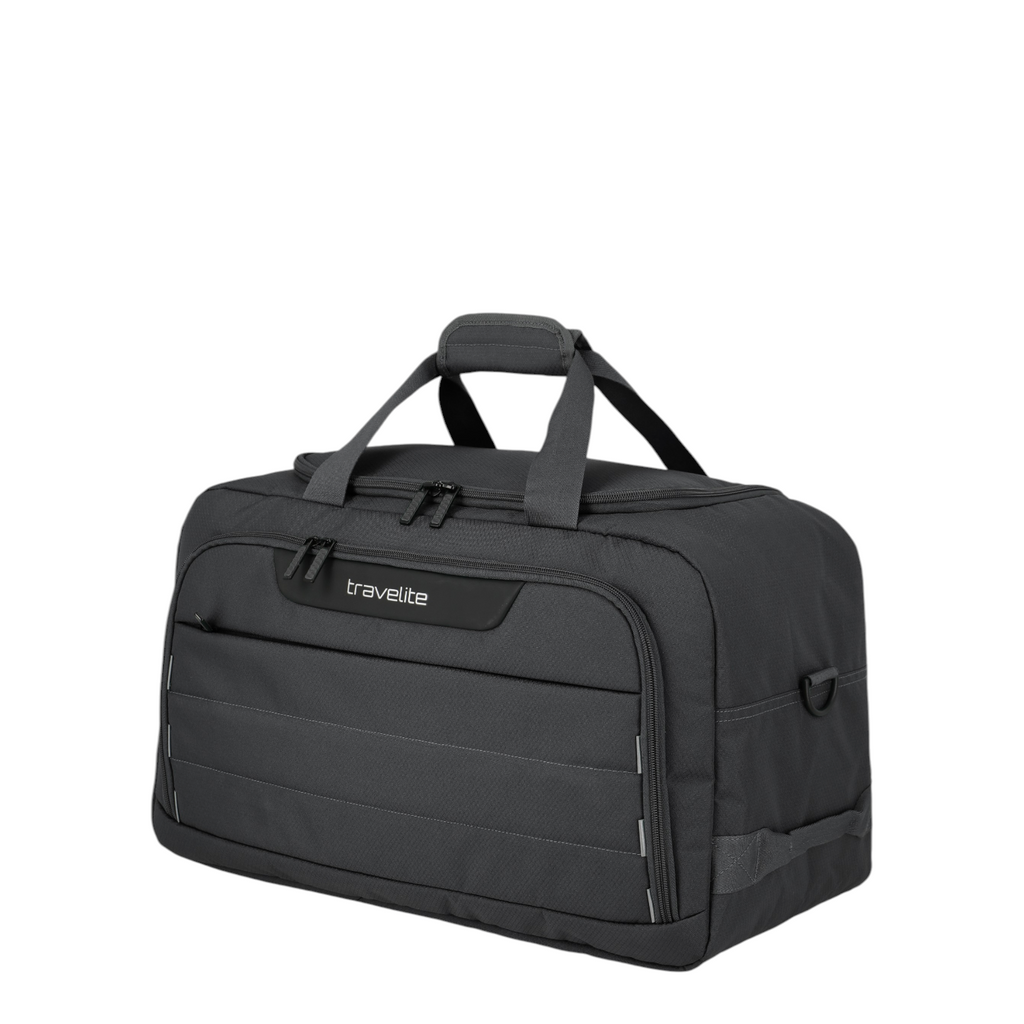 Lieblingstasche Skaii black weekender bag with durable fabric, top handles, and front zippered pocket