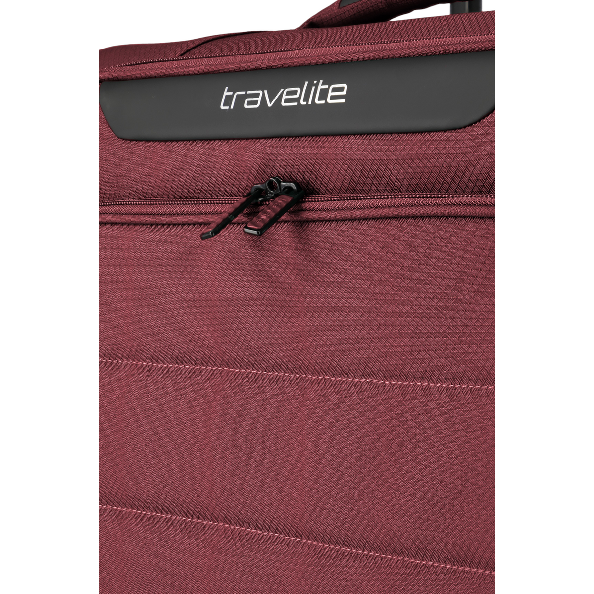 Lieblingstasche Skaii Trolley 4W L exp in burgundy fabric with black travelite logo and durable zipper detail