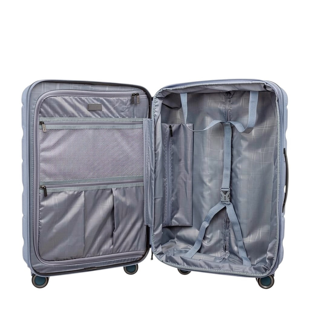 Lieblingstasche Stratosphere Spinner M teal suitcase interior with mesh pockets and compression straps