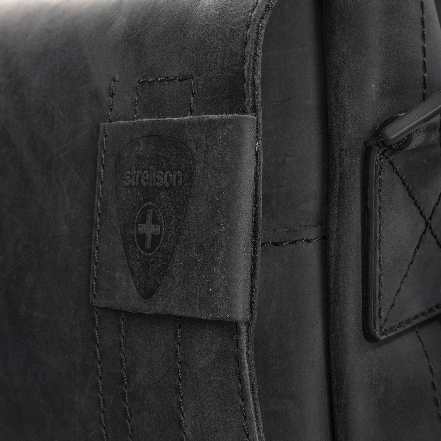 Richmond Jeremy Messenger LHF