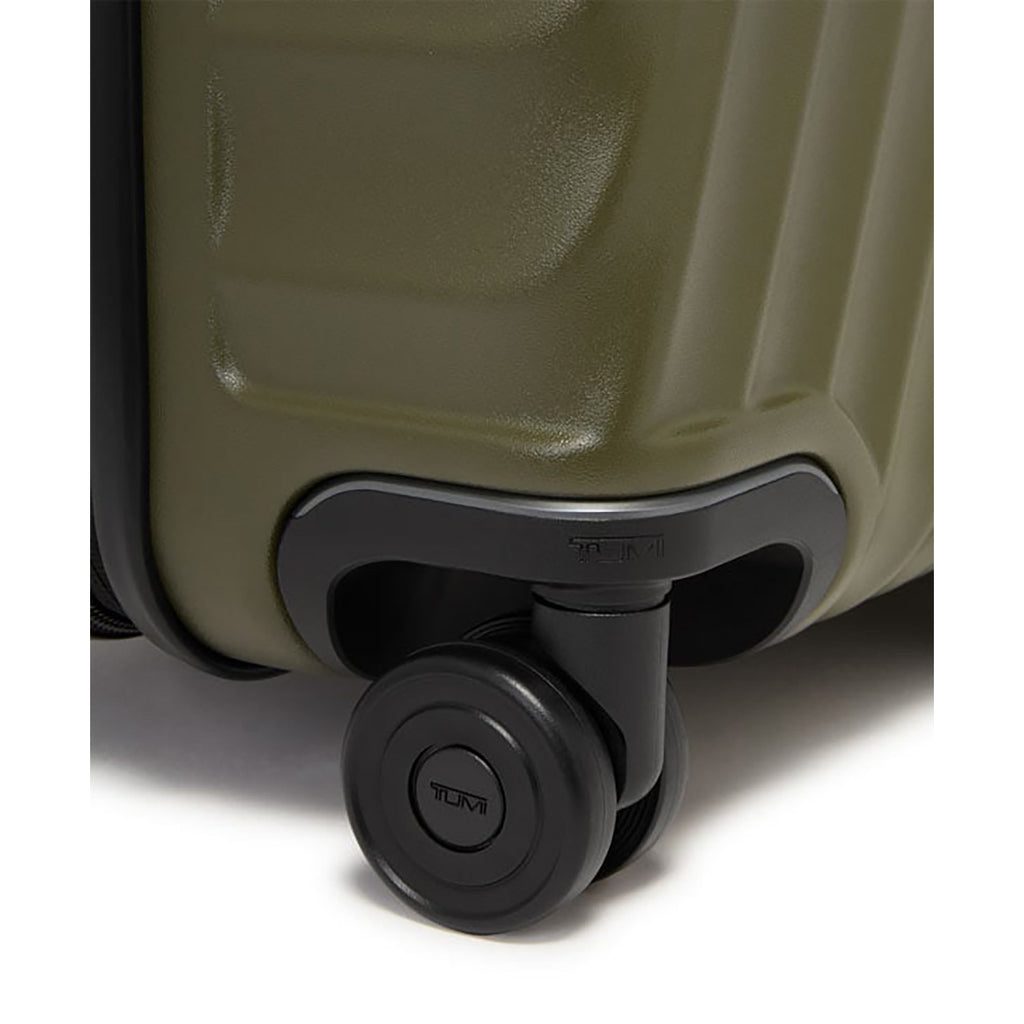 19 Degree Extended Trip Expandable 4 Wheel P/C