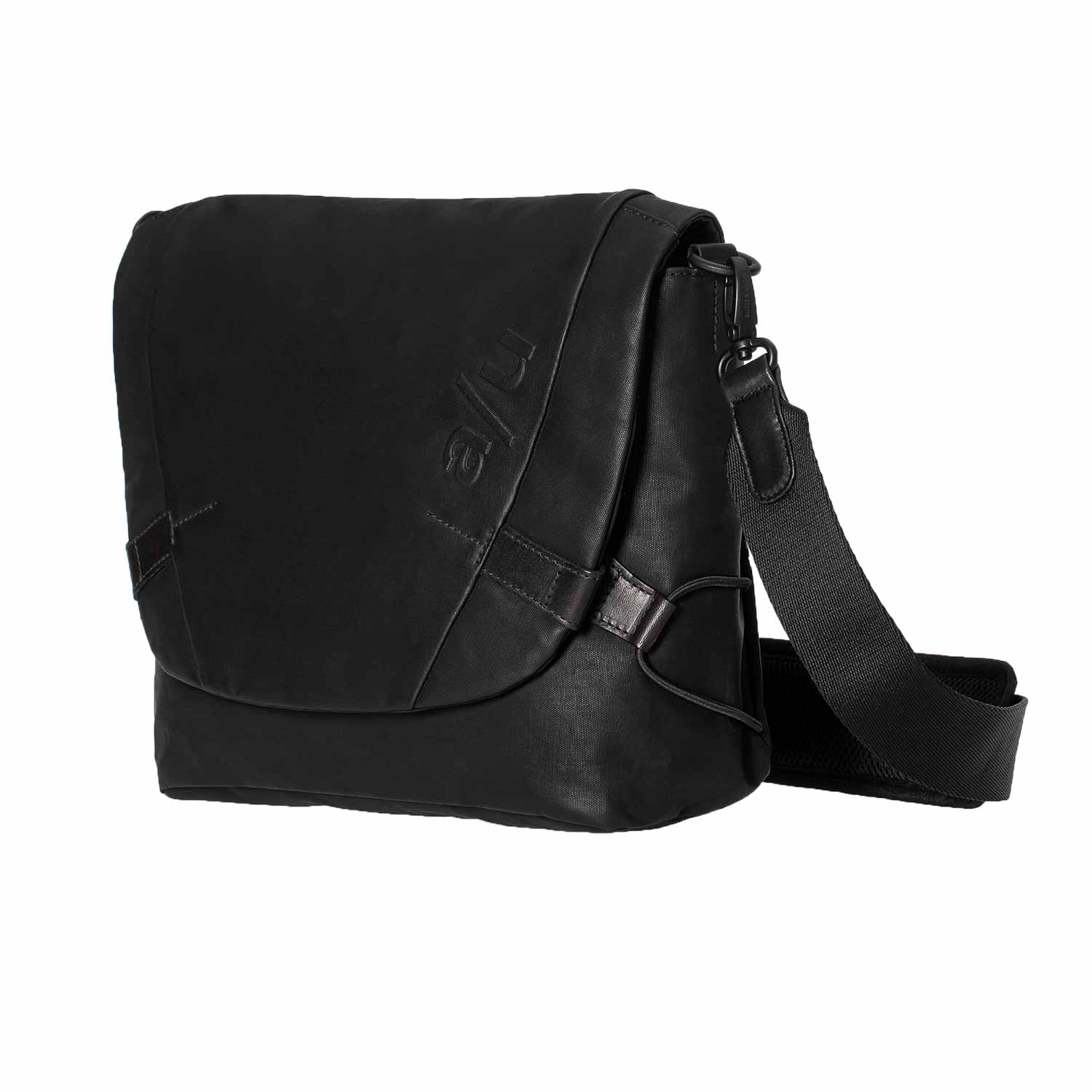 aunts-uncles_Sendai_black-3