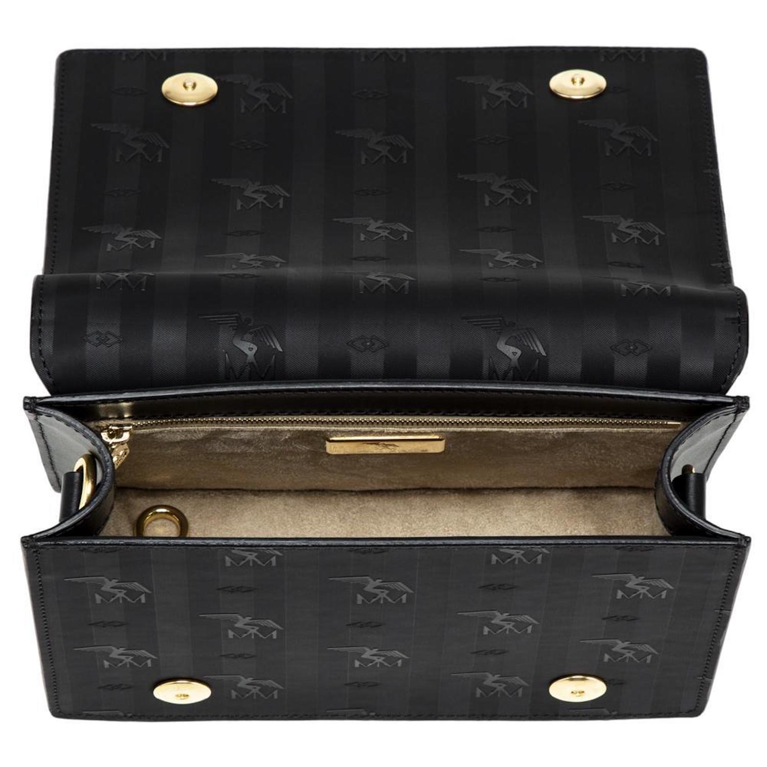 Maison-Mollerus_Melide_black-gold_inside