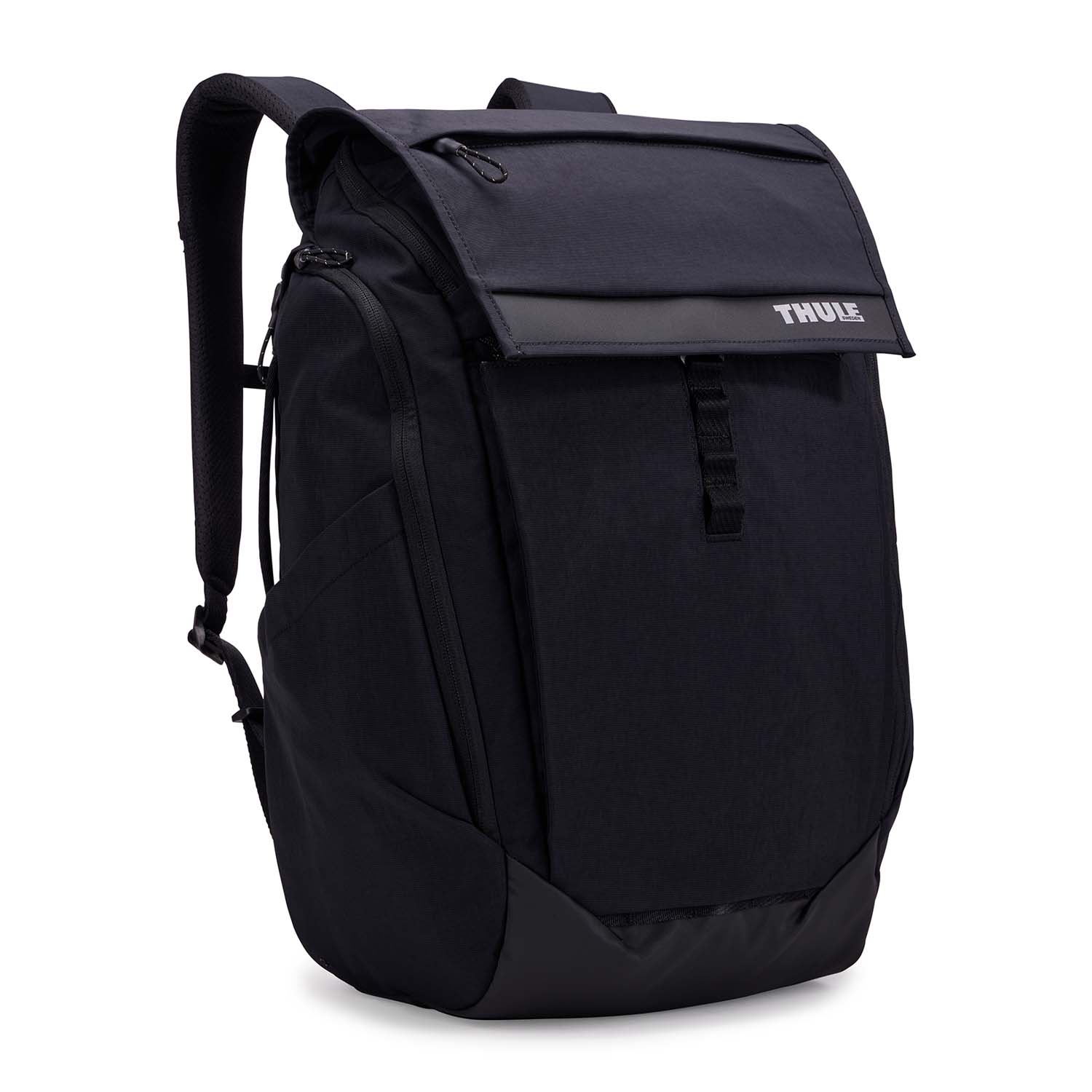 Thule_Paramount-Backpack-27l-3205014-black-2