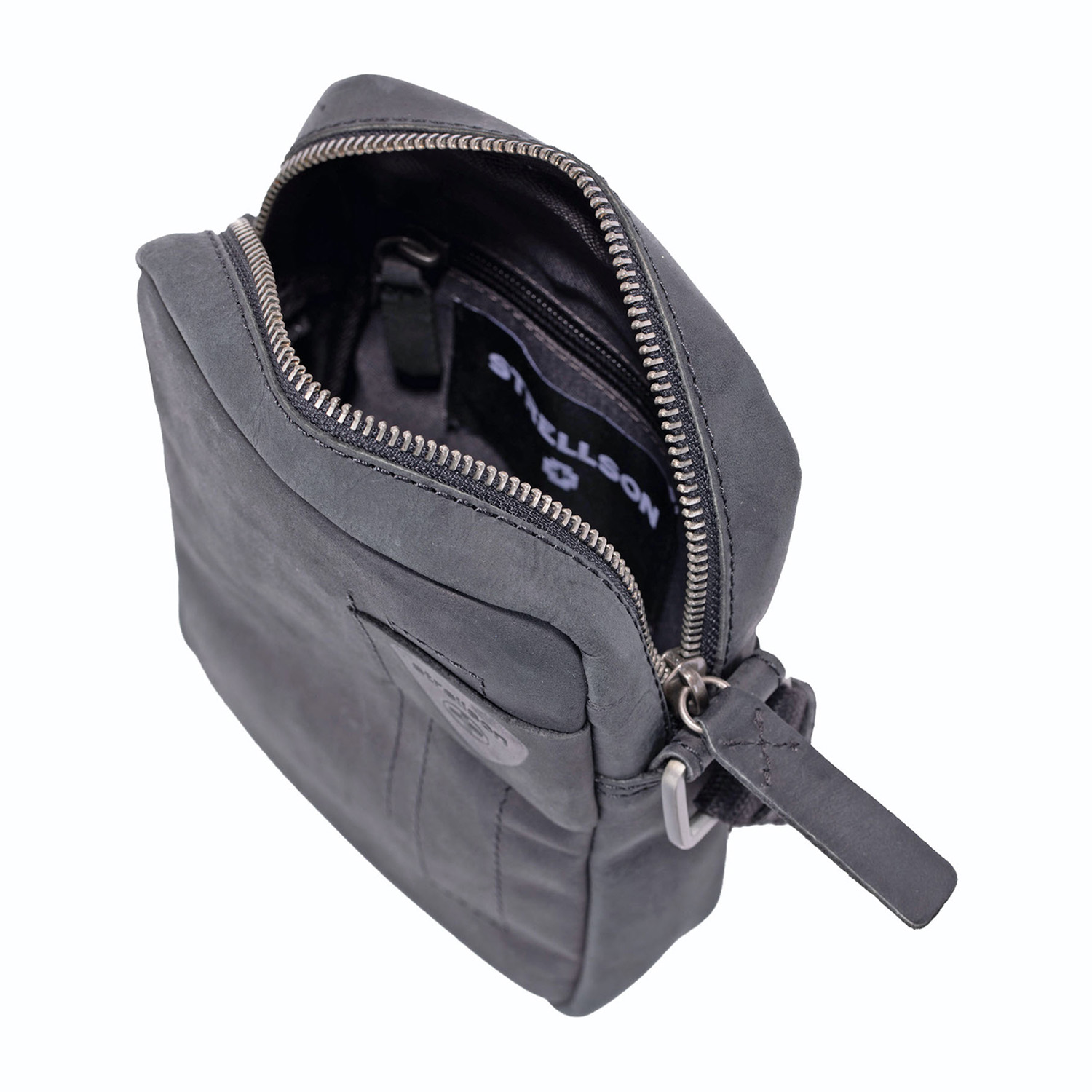 strellson_Richmond-Clint-Shoulderbag-XSVZ_black-4